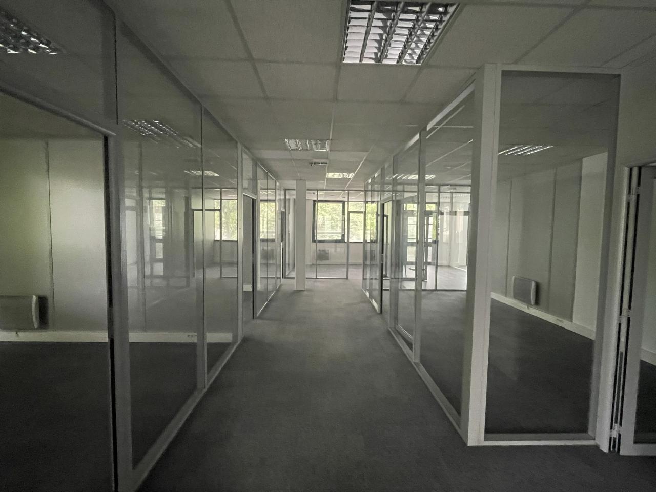 Bureau Créteil 542m² Location bureau Créteil Val-de-Marne OLBUR2206885 4